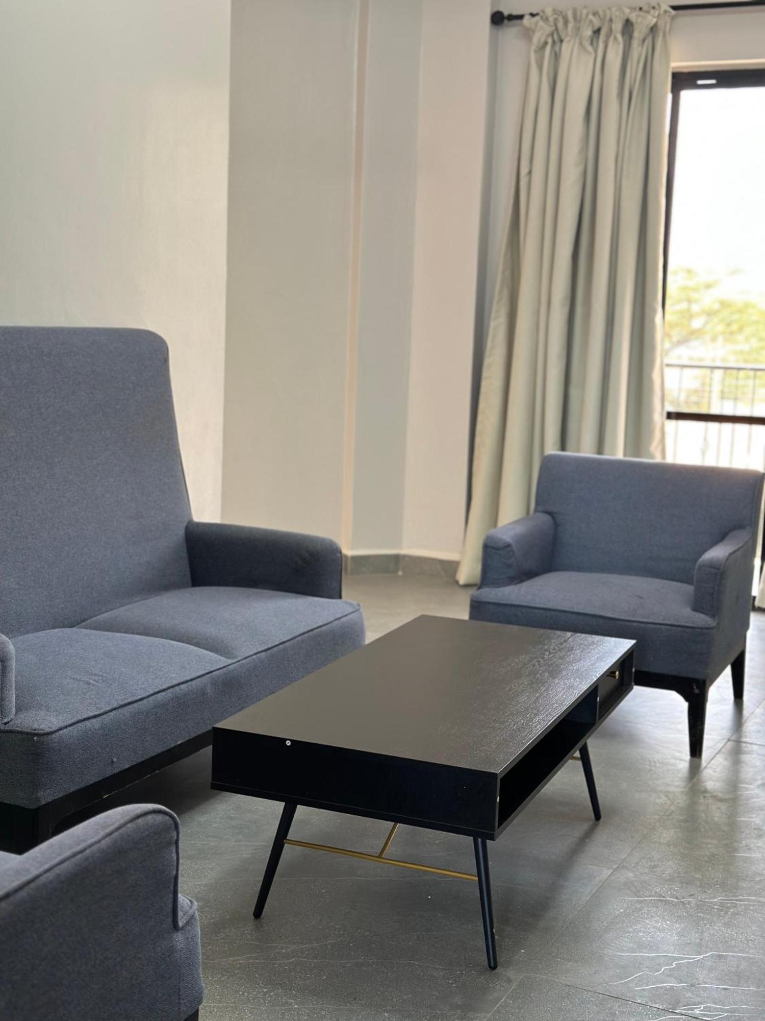 Iman Hotel Isiolo Zewnętrze zdjęcie
